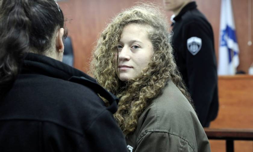 Στη φυλακή η 17χρονη Παλαιστίνια - σύμβολο του αγώνα κατά της ισραηλινής κατοχής (video)