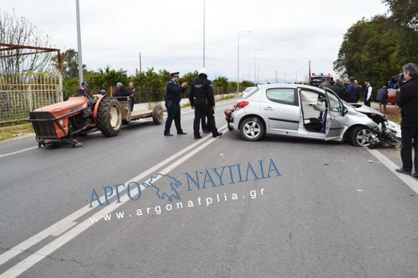 Τραγωδία στο Ναύπλιο: Οδηγός βρήκε φρικτό θάνατο έπειτα από σύγκρουση με τρακτέρ (pics)
