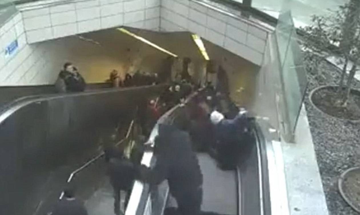 Βίντεο - ΣΟΚ: Σκάλα στο μετρό «καταπίνει» επιβάτη!