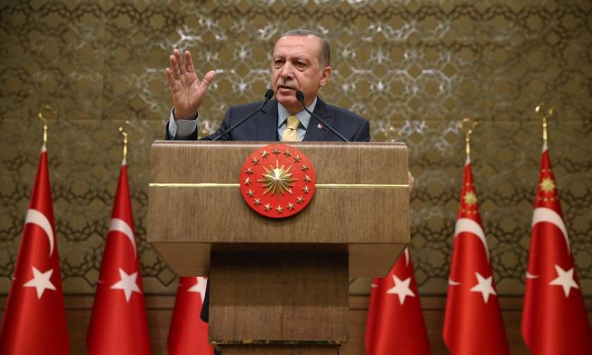 Erdogan refers to Justice when asked about the two Greek soldiers