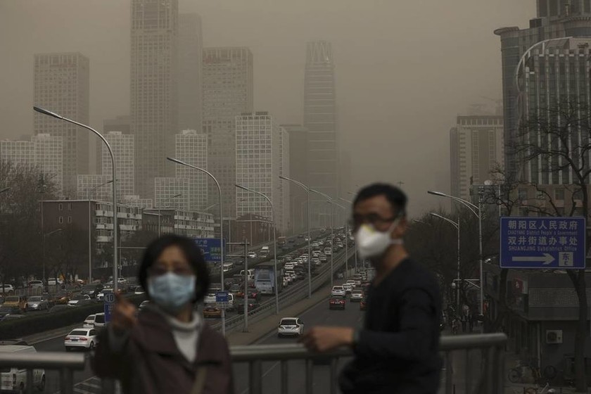 Αμμοθύελλες «έπνιξαν» την Κίνα - Μπλε συναγερμός στο Πεκίνο (pics+vid)