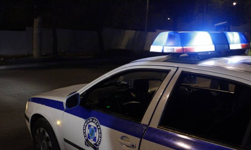 Θρίλερ στη Θεσσαλονίκη: Μαχαίρωσαν 21χρονο στη μέση του δρόμου