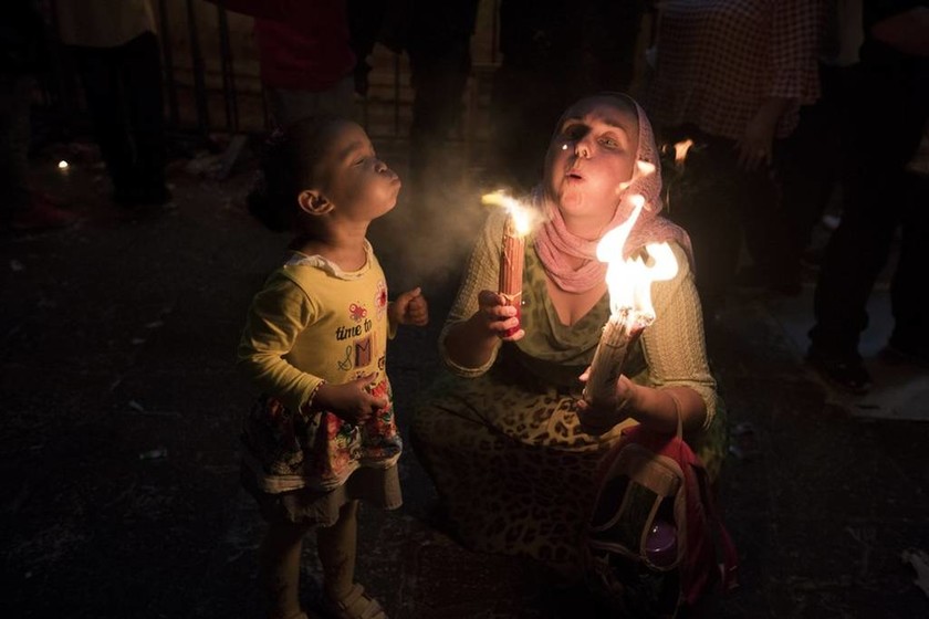 Πάσχα 2018: Συγκίνηση και δέος στην τελετή αφής του Αγίου Φωτός στα Ιεροσόλυμα