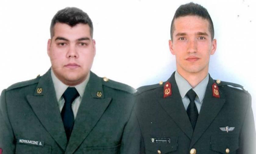 Έλληνες στρατιωτικοί: Έκτακτο επισκεπτήριο από τους γονείς τους - «Μου αναπτέρωσαν το ηθικό»