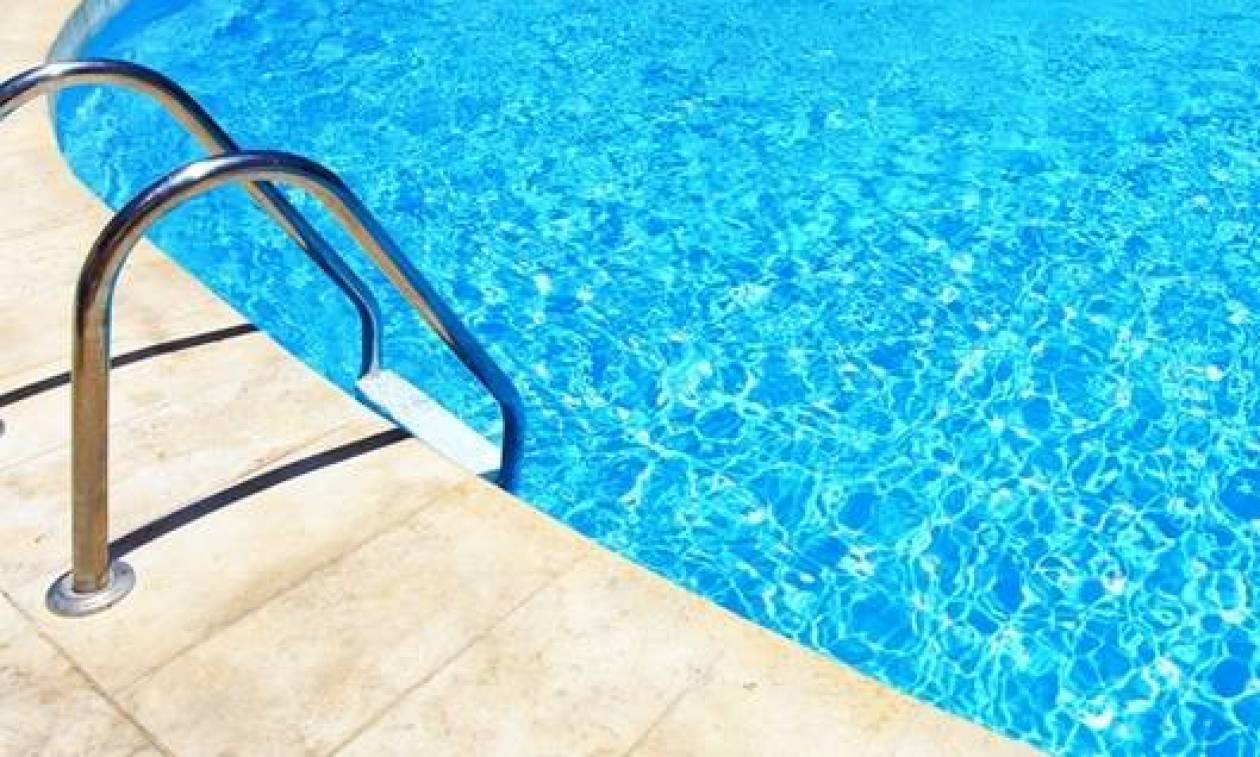 Νάξος: Συγκλονίζουν οι γονείς της 4χρονης που πνίγηκε σε πισίνα - «Το αγγελούδι μου το πήρε ο Θεός»
