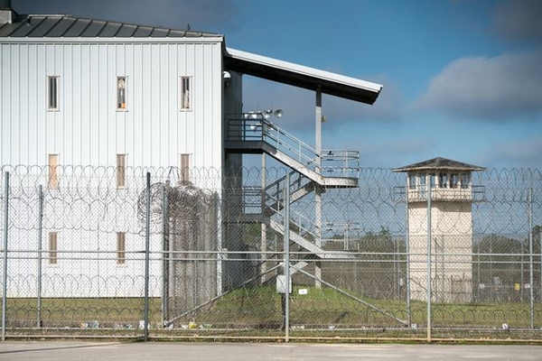 PAY The William C Holman Correctional Facility in Atmore Ala in 2016