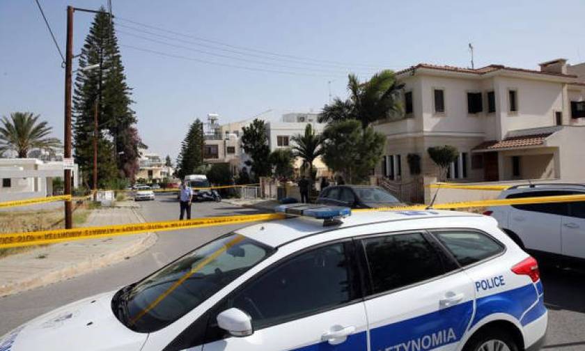 Διπλό φονικό στην Κύπρο: Γιατί δεν έχει καταθέσει ακόμα ο 15χρονος γιος - Τι ζητά η ιατροδικαστής
