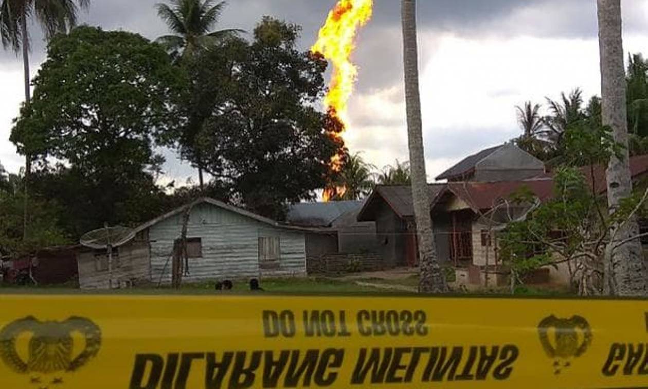 Ινδονησία: Δέκα νεκροί από πυρκαγιά σε πετρελαιοπηγή (video)