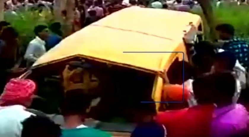 Ασύλληπτη τραγωδία: Σχολικό λεωφορείο συγκρούστηκε με τρένο – 13 παιδιά νεκρά