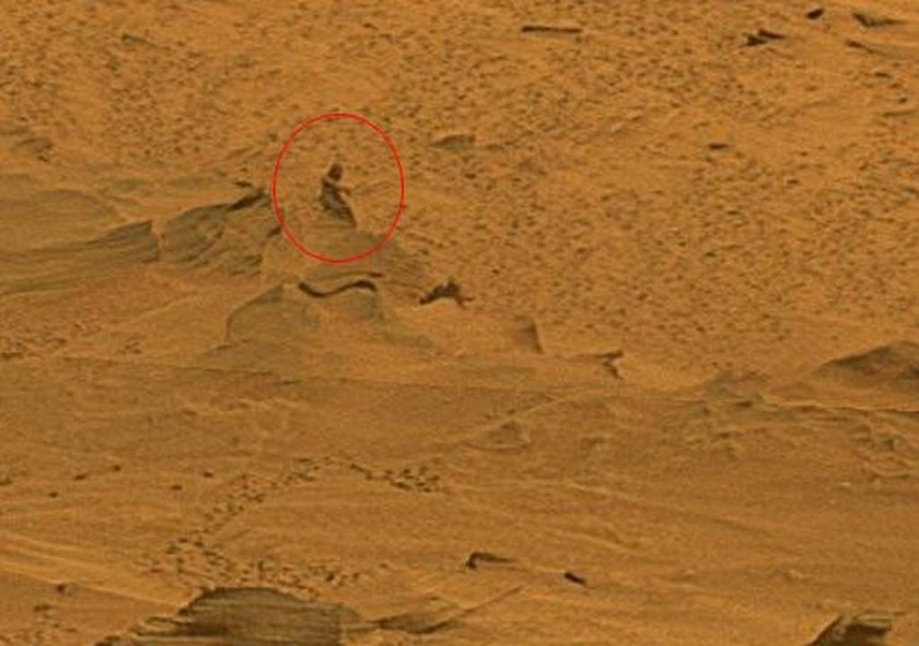 Είδηση - βόμβα: Ανακάλυψαν το κεφάλι ενός πολεμιστή στον πλανήτη Άρη; Δείτε φωτογραφίες και βίντεο