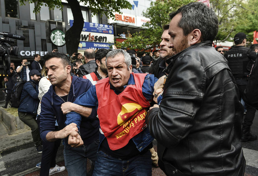 Χούντα Ερντογάν - Πρωτομαγιά: 84 συλλήψεις στην Κωνσταντινούπολη γιατί τόλμησαν να διαδηλώσουν (Vid)