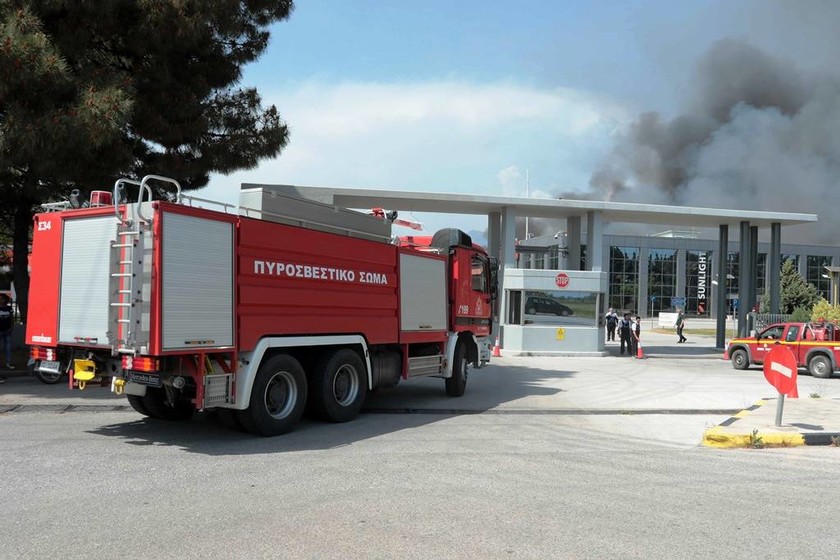 Ξάνθη: Προληπτικά μέτρα προστασίας των κατοίκων μετά τη φωτιά στο εργοστάσιο 