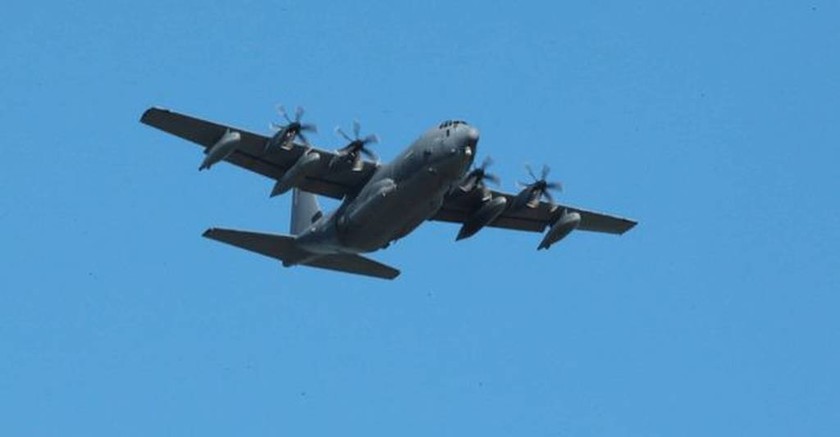 Αεροπορική τραγωδία στις ΗΠΑ: Νεκροί οι πιλότοι του C-130 που συνετρίβη στη Τζόρτζια (Pics+Vids)