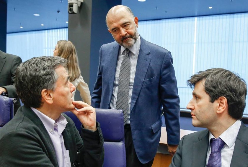  Πιερ Μοσκοβισί: Η Ελλάδα «σε σωστή τροχιά» για την ολοκλήρωσή του στο Eurogroup 