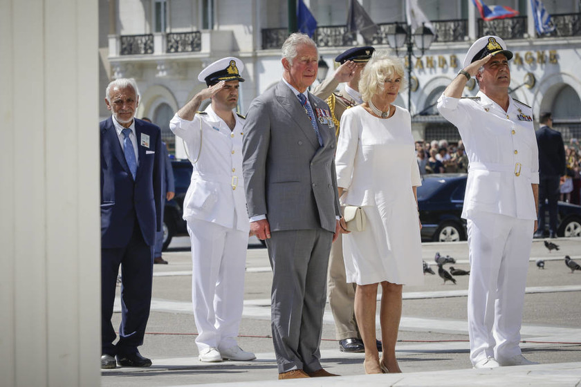 Έφτασαν στην Αθήνα ο πρίγκιπας Κάρολος και η Καμίλα 