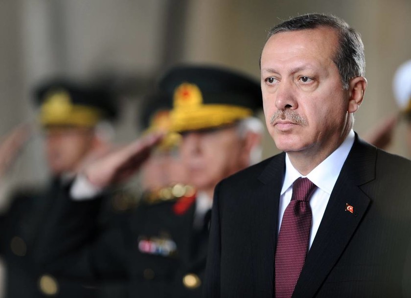 Ο Ερντογάν «αποκεφαλίζει» Τούρκους αξιωματικούς για σχέσεις με τον Γκιουλέν 