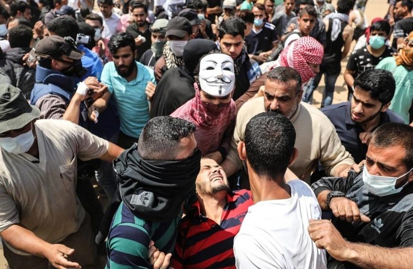 Στο αίμα βάφτηκε η Γάζα: Αυξάνεται διαρκώς ο αριθμός των νεκρών