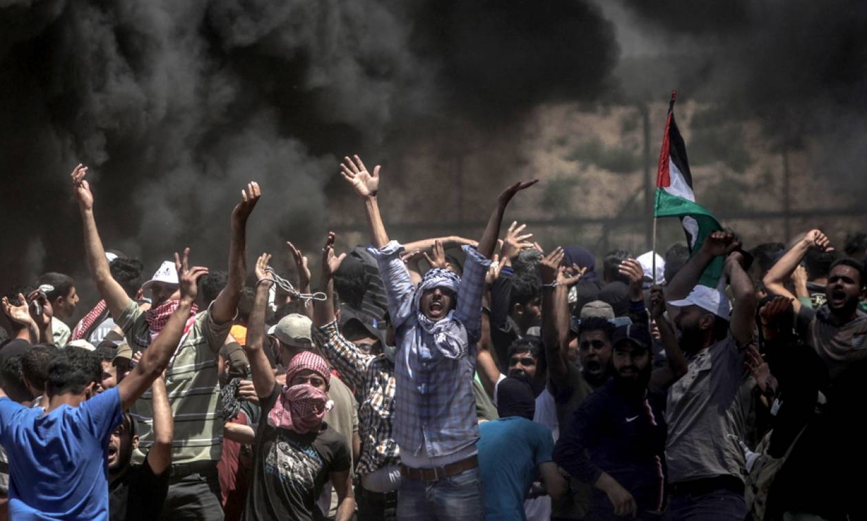 Στο αίμα βάφτηκε πάλι η Γάζα: Σκότωσαν Παλαιστίνιους διαδηλωτές την ώρα που έθαβαν τους νεκρούς