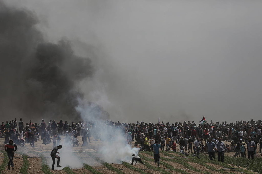 «Μετράνε» νεκρούς στη Γάζα και η Μέι ζητά «αυτοσυγκράτηση» από όλες τις πλευρές...