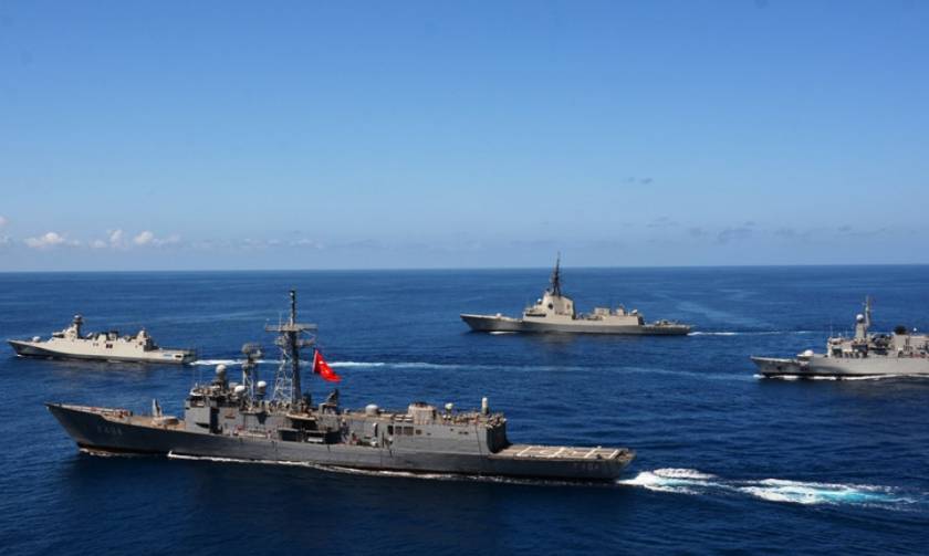 Συναγερμός: Η Τουρκία βγάζει ξανά τον στόλο της στο Αιγαίο