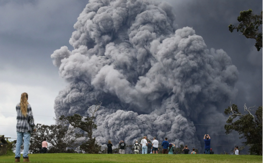 ΕΚΤΑΚΤΟ: Τρόμος στη Χαβάη: Εξερράγη το ηφαίστειο Κιλαουέα