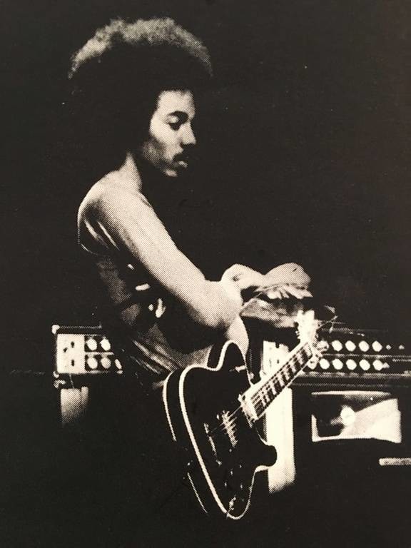 Πέθανε ο διάσημος κιθαρίστας της τζαζ Ρέτζι Λούκας που ανακάλυψε τη Μαντόνα (Vids)