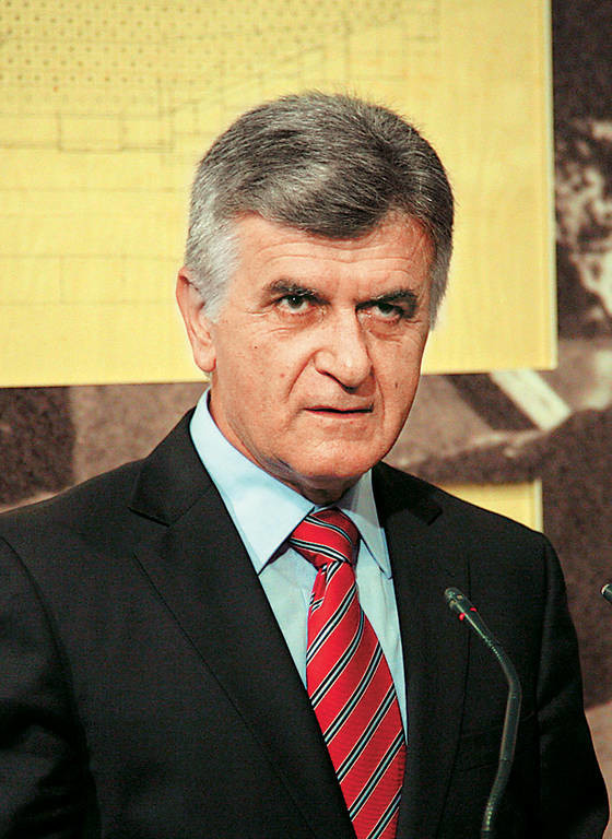 «Συνελήφθη» πρώην κορυφαίος υπουργός του ΠΑΣΟΚ στα Γρεβενά!