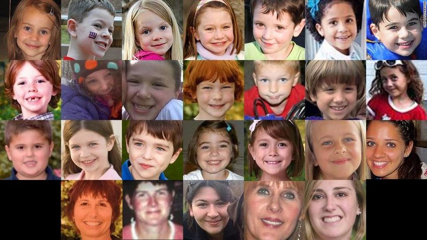 Μήνυση κατά του συνωμοσιολόγου Άλεξ Τζόουνς για τη σφαγή στο δημοτικό σχολείο Sandy Hook  