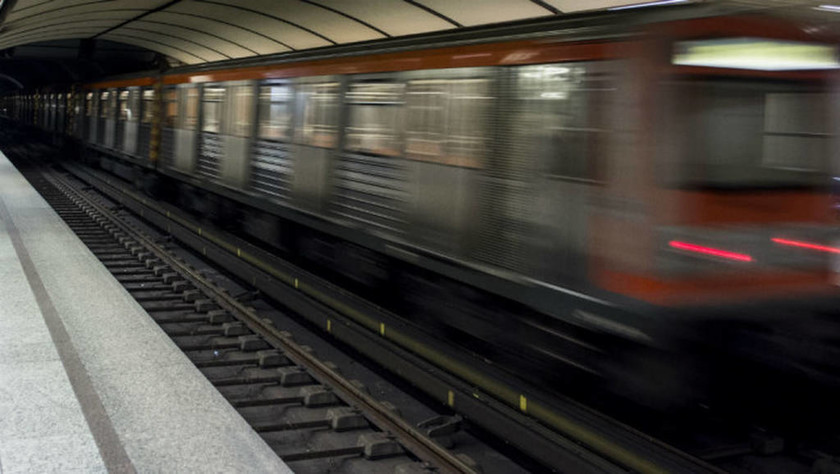 Τέλος το «τζάμπα»  στο Μετρό - Πότε κλείνουν οριστικά όλες οι μπάρες στους σταθμούς 