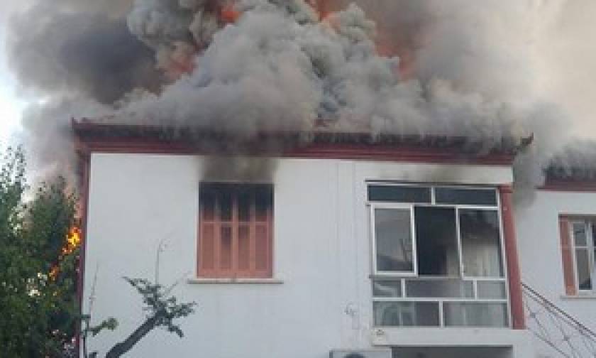 Τραγωδία στη Φλώρινα: Γυναίκα κάηκε ζωντανή μέσα στο σπίτι της