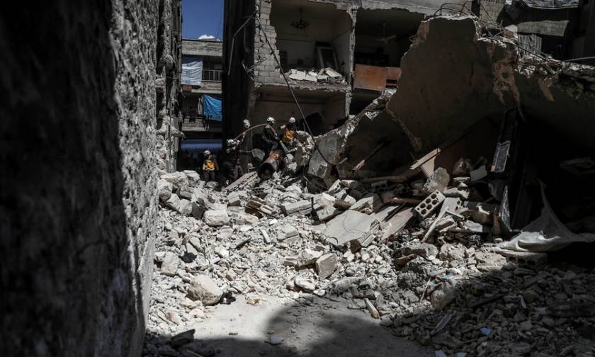 Τραγωδία στη Συρία: Δώδεκα μέλη της ίδιας οικογένειας σκοτώθηκαν σε βομβαρδισμούς