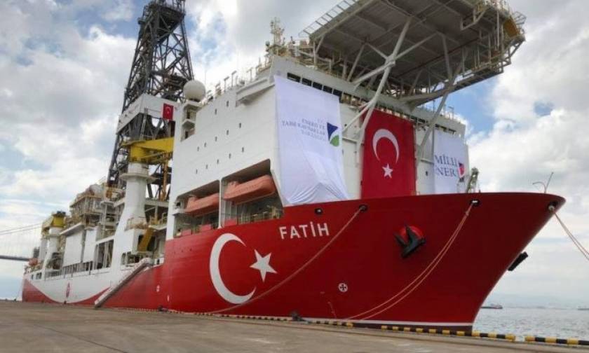 Ραγδαίες εξελίξεις: Πλέει προς Αττάλεια το τουρκικό γεωτρύπανο «Πορθητής»