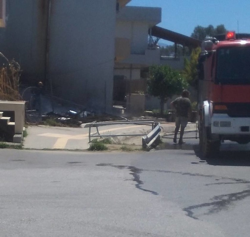 Κρήτη: Συναγερμός για φωτιά και εκρήξεις σε κατοικημένη περιοχή 