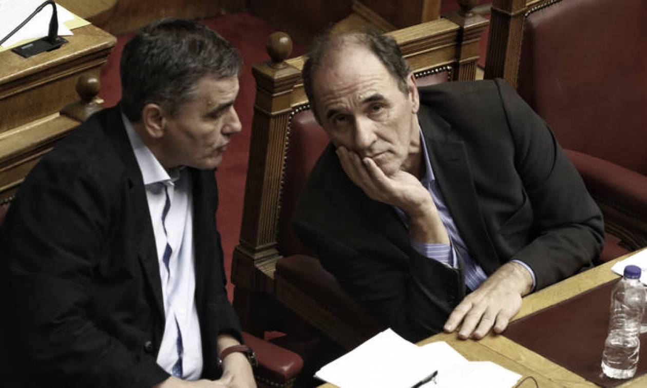 Έξι υπουργοί ενημερώνουν τους βουλευτές του ΣΥΡΙΖΑ για το πολυνομοσχέδιο