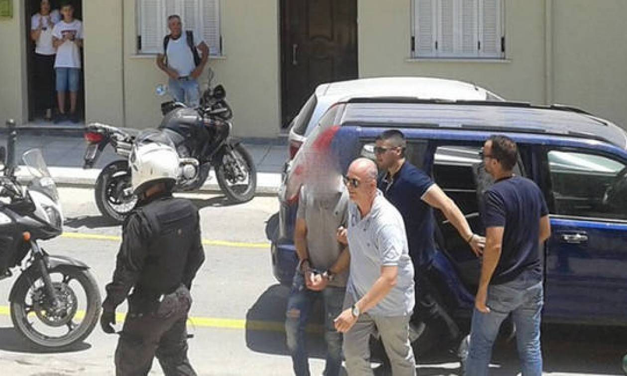 Ζάκυνθος: Συγκλονίζει ο 26χρονος πατροκτόνος - «Τον σκότωσα για την τιμή της οικογένειάς μου»