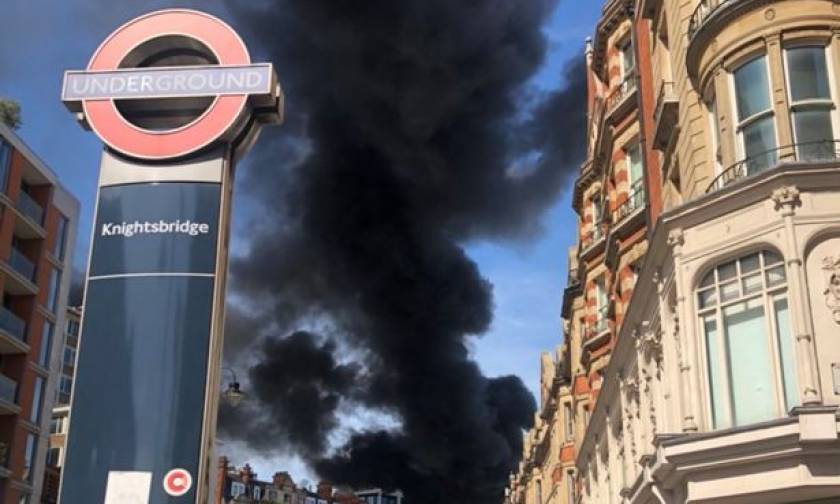 Συναγερμός στο Λονδίνο: Τεράστια πυρκαγιά σε πολυτελές ξενοδοχείο κοντά στο Hyde Park (Pics+Vids)