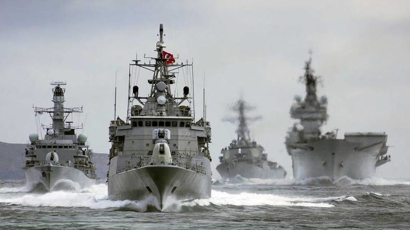 Συναγερμός στο Αιγαίο – Η Τουρκία έθεσε σε επιφυλακή πολεμικά πλοία και κομάντος