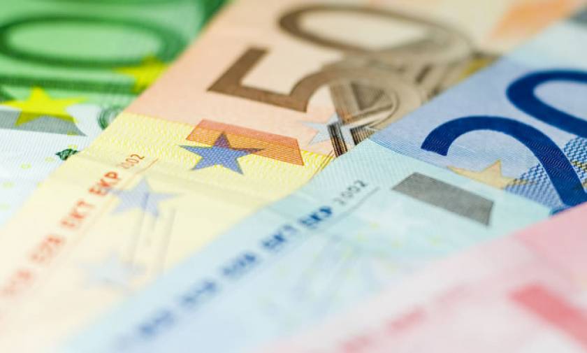 Έκτακτο επίδομα 1.000 ευρώ από τον ΟΑΕΔ - Δες αν το δικαιούσαι