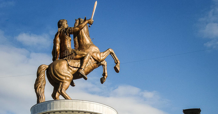Αυτή είναι η λύση που προτείνουν τα Σκόπια για τα αγάλματα του Μεγάλου Αλεξάνδρου
