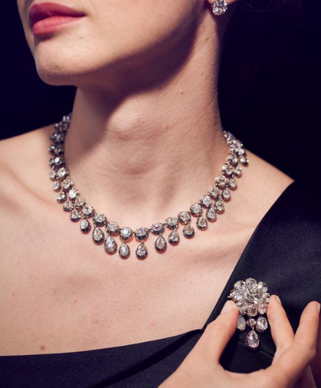 Η δημοπρασία του «αιώνα»: Στο σφυρί «μυθικά» κοσμήματα που ανήκαν στη Μαρία Αντουανέτα (Pics)