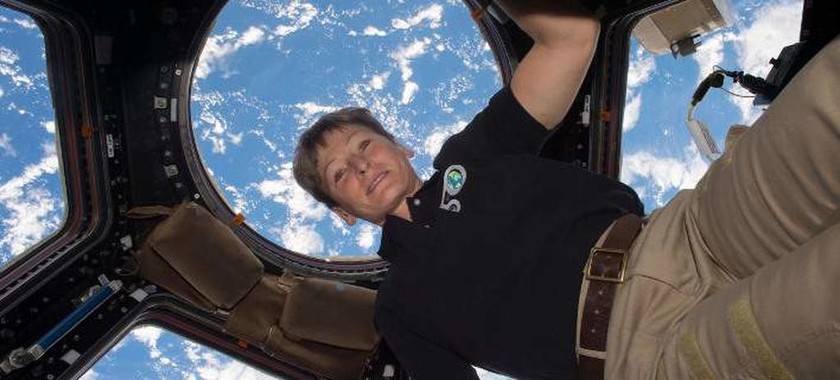 Πέγκι Γουίτσον: Η διάσημη αστροναύτης της NASA βγαίνει στη σύνταξη 