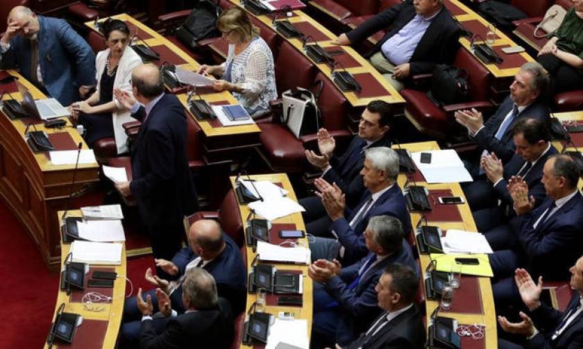 Parliament debate on censure motion against government to end with roll-call vote at 18:30