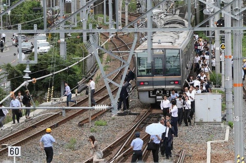 Ιαπωνία: Στα 6,1 το μέγεθος του σεισμού - Απροσδιόριστος ο αριθμός των νεκρών