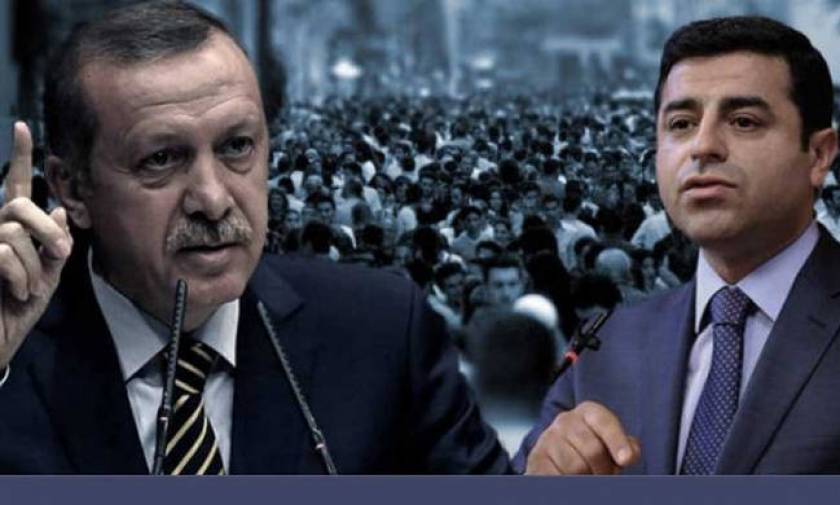 Δριμύ κατηγορώ Ντεμιρτάς προς ΕΕ: Πώς μπορείτε να κλείνετε τα μάτια απέναντι στον Ερντογάν;