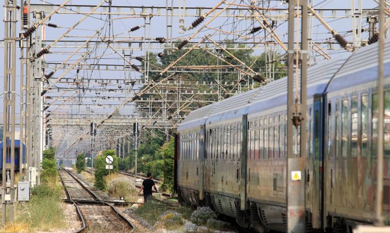 Διακόπηκε η σιδηροδρομική σύνδεση Θεσσαλονίκης - Αθήνας: Έσπασε αγωγός