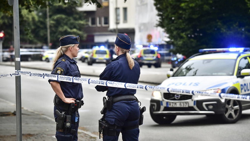 Σουηδία: Τρεις νεκροί από πυροβολισμούς στο κέντρο του Μάλμε (pics)