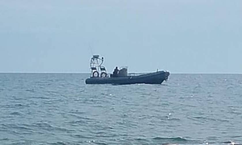 Απέκλεισαν την παραλία Μεσαγκάλων στη Λάρισα: Δείτε τι βρήκαν οι ψαράδες δίπλα στην ακτή