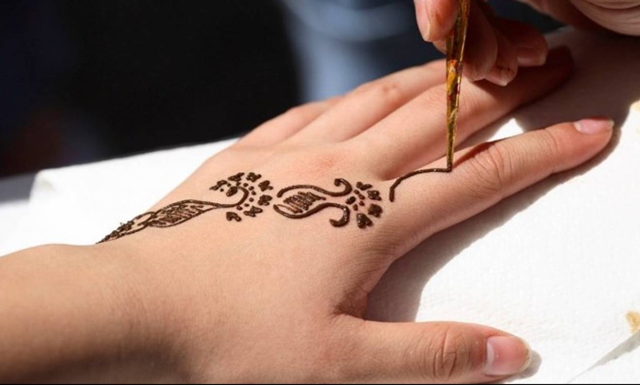 Απίστευτο: Δείτε πώς κατέληξαν δυο παιδιά που έκαναν τατουάζ henna! (pic)