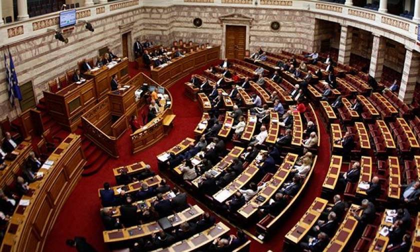 Βουλή: Τη Δευτέρα στις επιτροπές οι εξελίξεις στην οικονομία