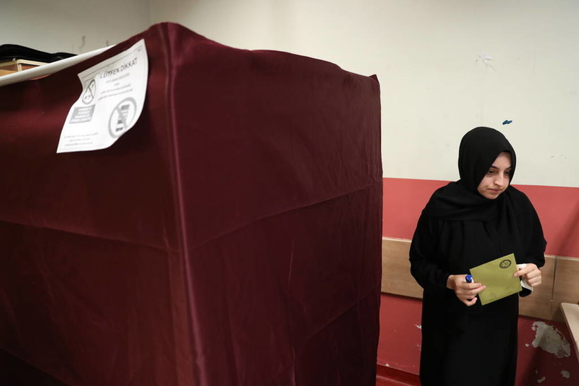 Εκλογές Τουρκία: Επεισόδια και παρατράγουδα στα εκλογικά κέντρα